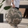 Serenon Tropic Jungle Yuvarlak Yer Minderi – Tropik Desenli & Yeşil Kenarlı Serenon Tropic Jungle Yuvarlak Yer Minderi – Tropik Desenli & Yeşil Kenarlı