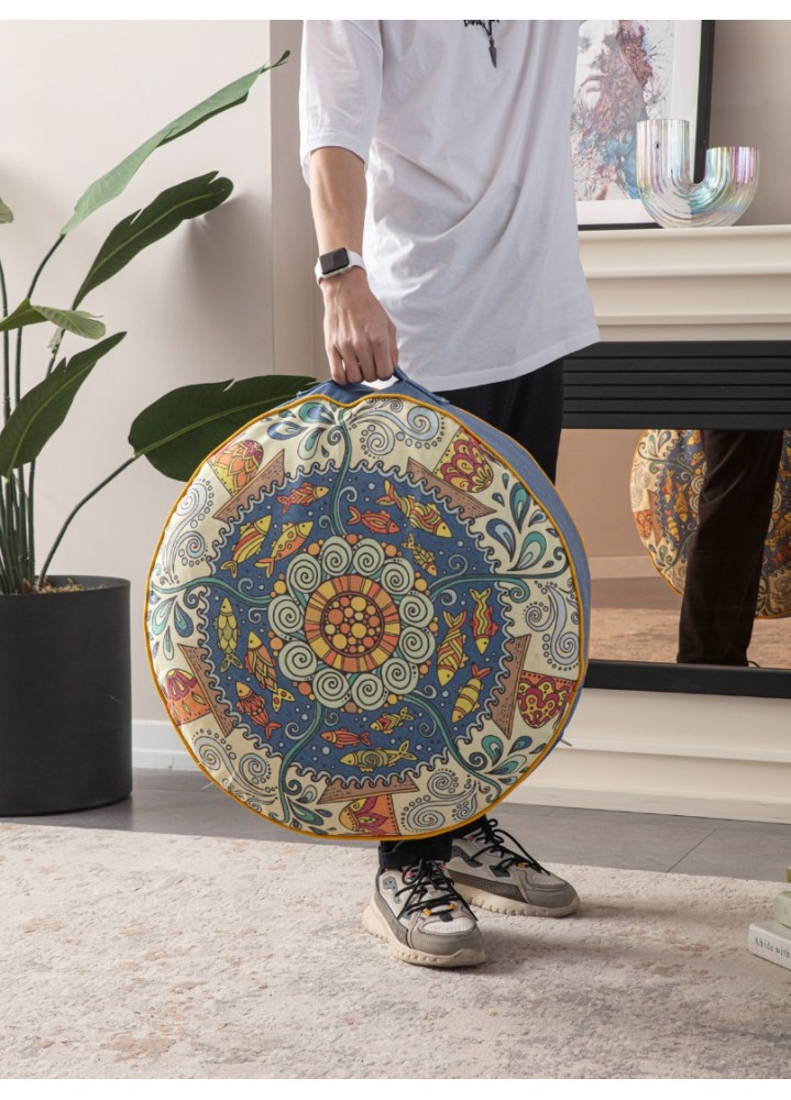 Serenon Ocean Mandala Yuvarlak Yer Minderi – Balıklı Mandala Desenli & Kot Mavi Kenarlı