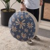 Serenon Retro Daisy Yuvarlak Yer Minderi – Lacivert Zemin & Vintage Papatya Deseni Serenon Retro Daisy Yuvarlak Yer Minderi – Lacivert Zemin & Vintage Papatya Deseni